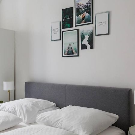 Apartament Free Parking I 500 Mbit Wifi I Kingsize Bed Wiedeń Zewnętrze zdjęcie