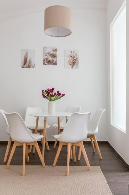 Apartament Free Parking I 500 Mbit Wifi I Kingsize Bed Wiedeń Zewnętrze zdjęcie